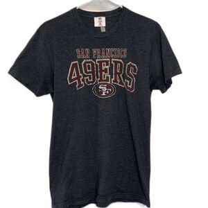 SF 49ers Kapernick 7 T-shirt small